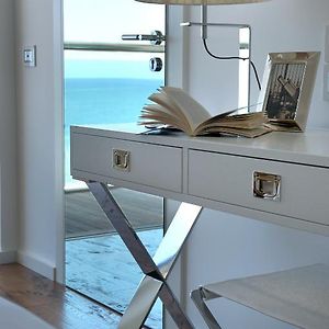 Deluxe Double Room Sea View Beach 	